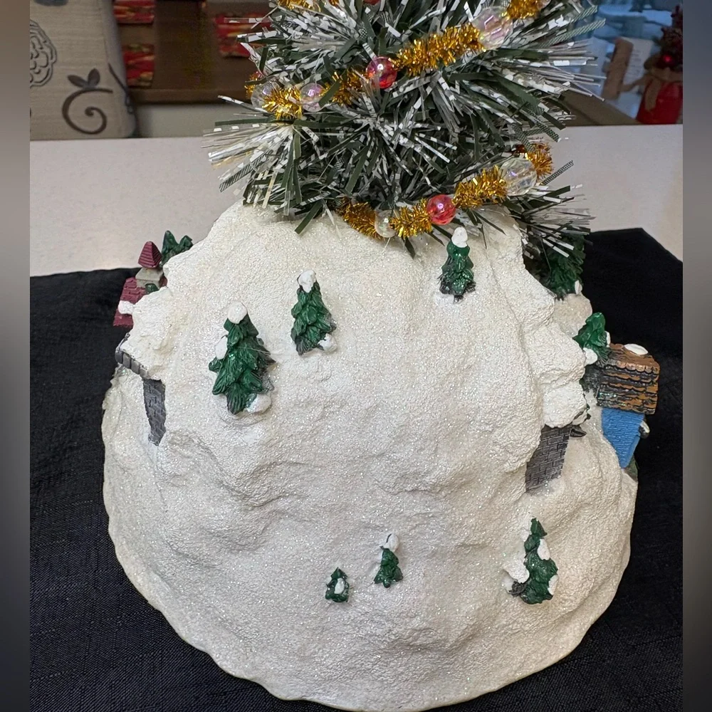 Winter Valley Holiday Scene Christmas Village With Rotating Train Inside Tunnel - Picture 6 of 9